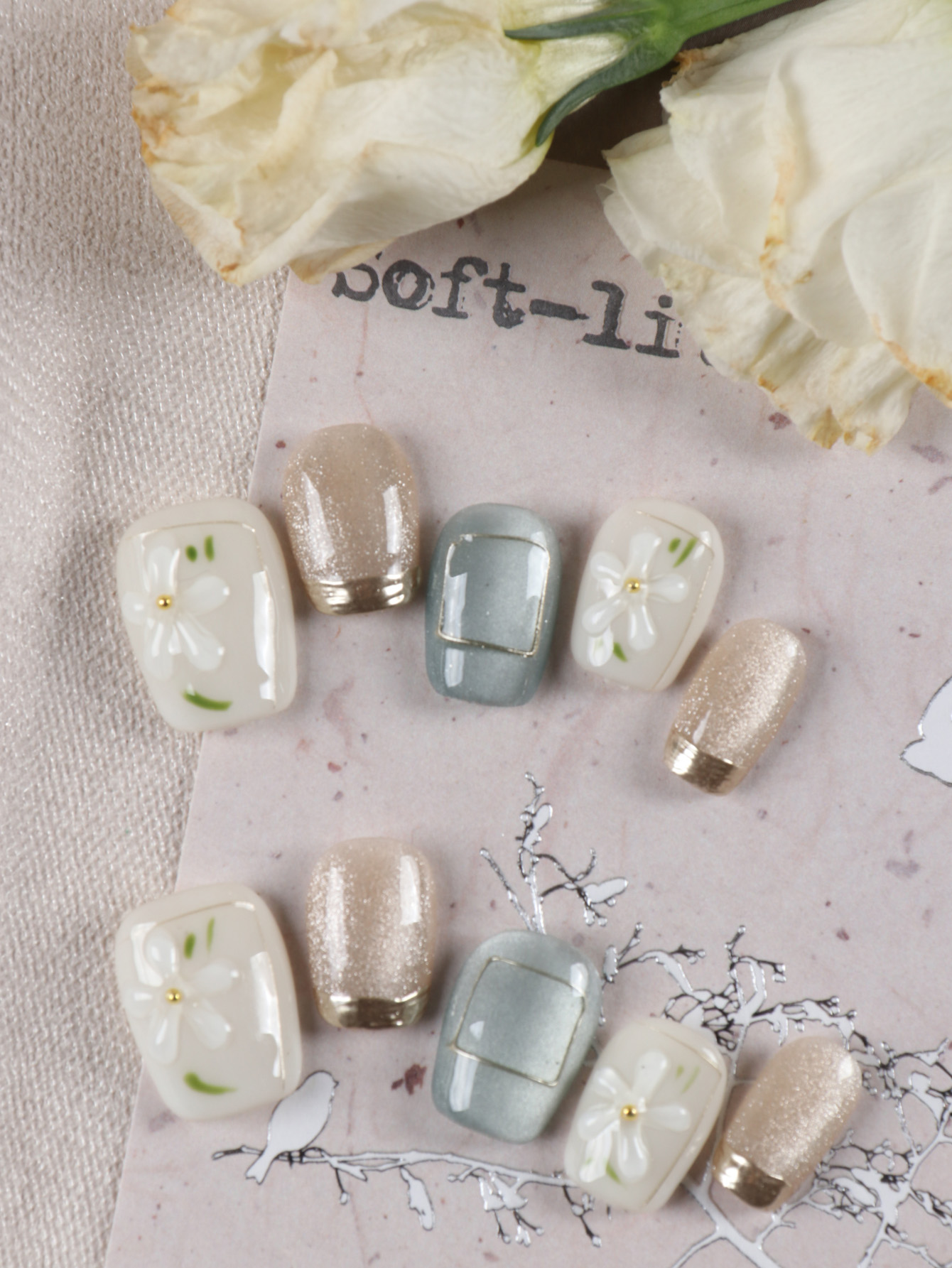 Nail Adhesive Tab - 10 stuks opdruk nagels, korte gouden