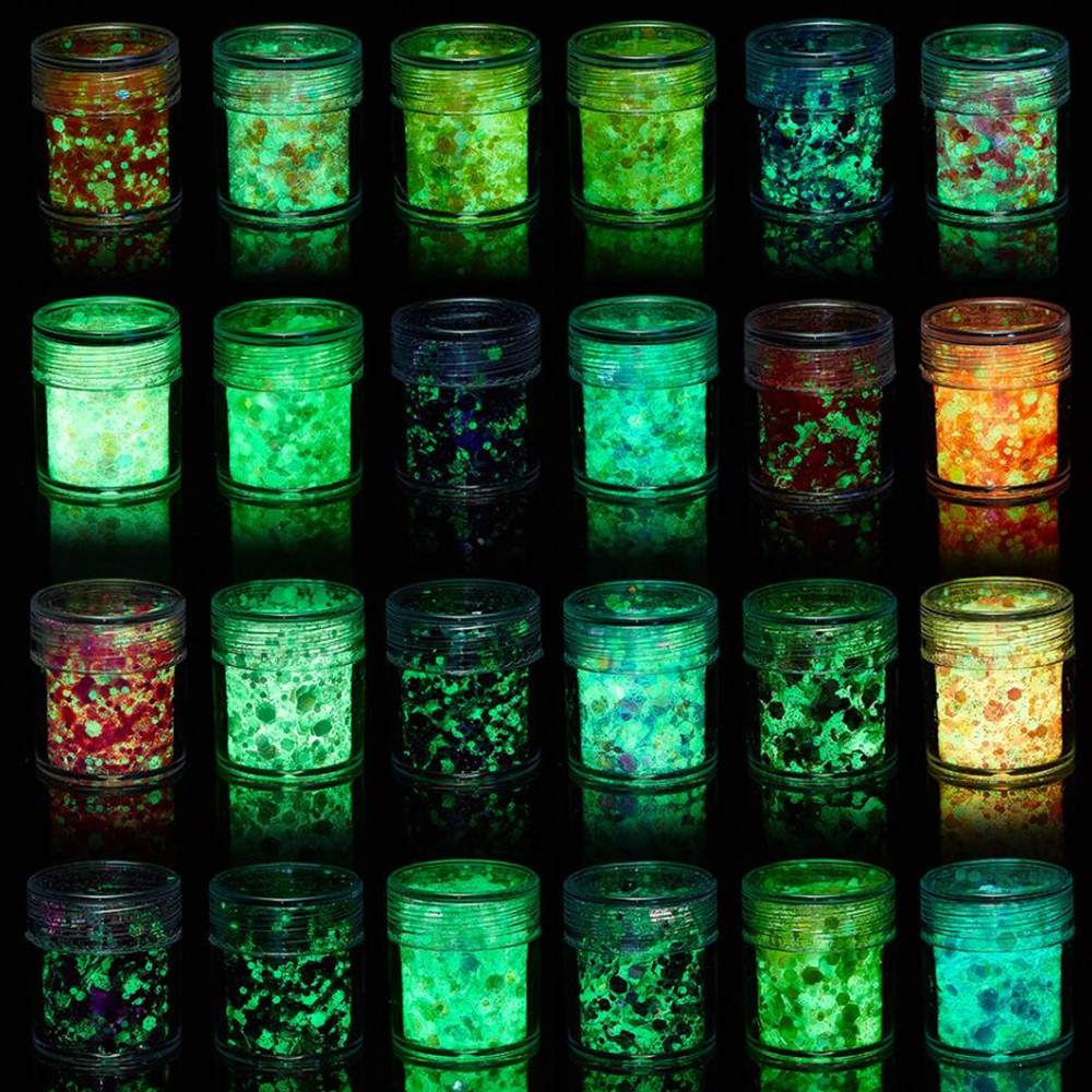 24 Kleuren Lichtgevende Paille - Nail Art Emerald recensie en prijs