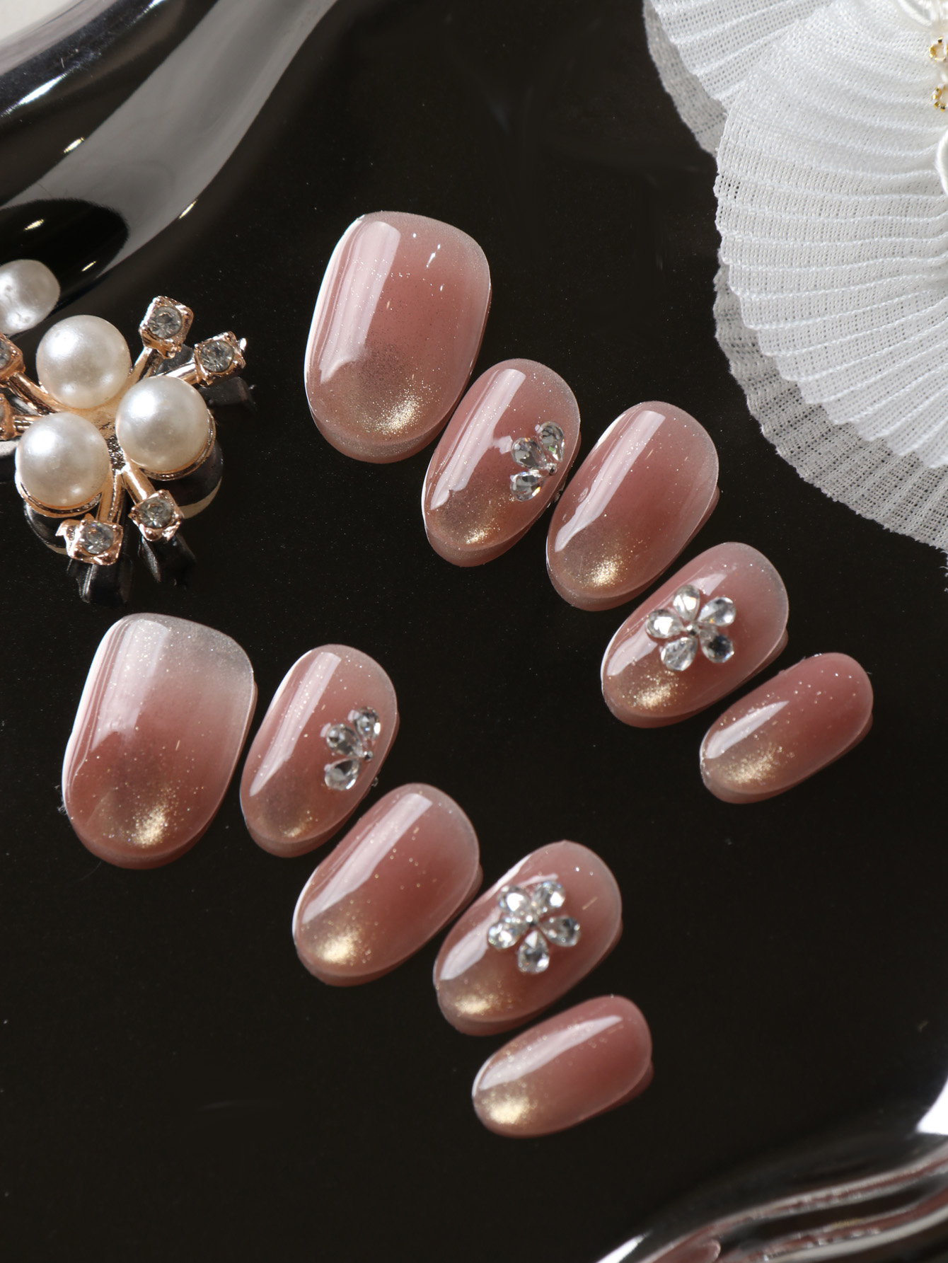 10 stuks opzetnagels korte kat - Nail Adhesive Tab recensie en prijs